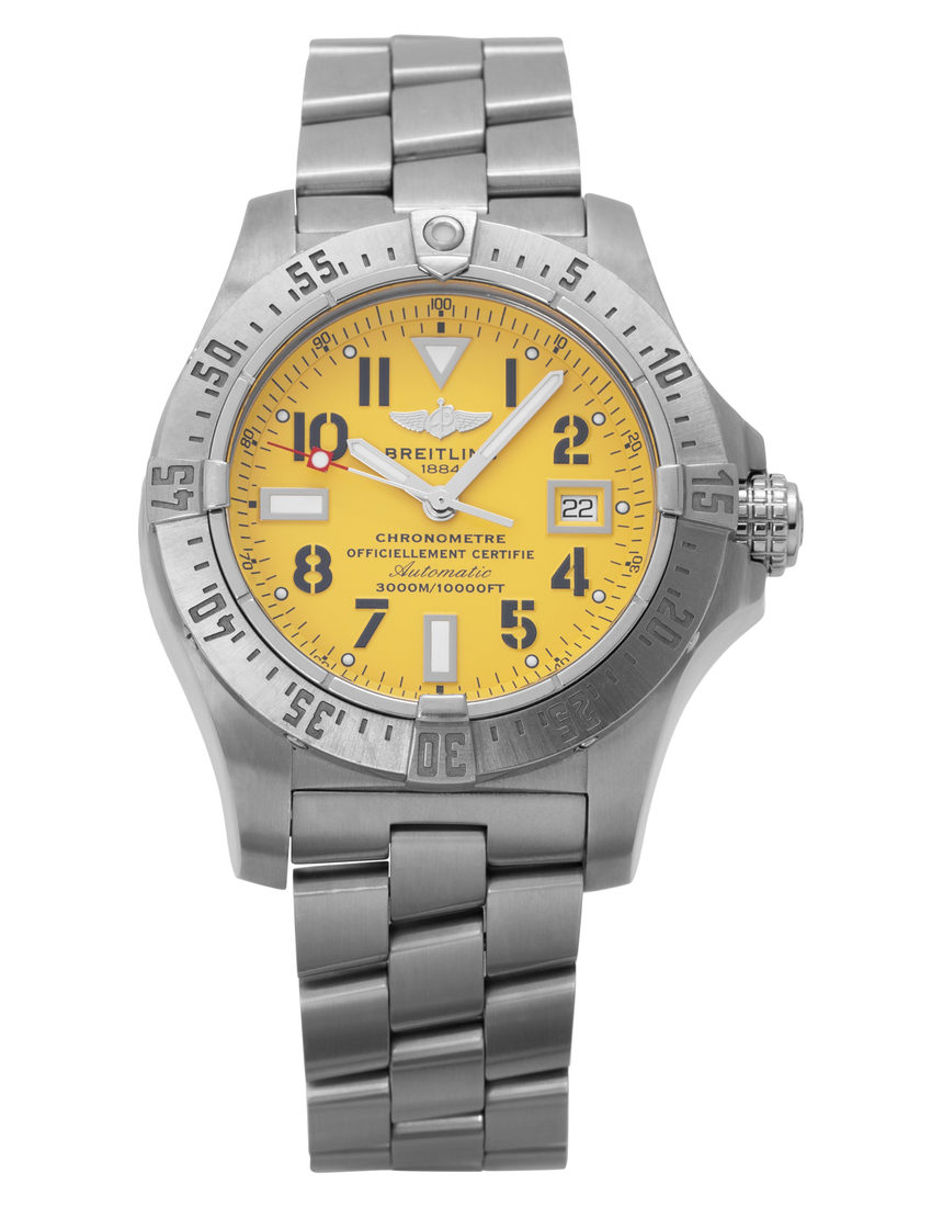 Breitling Avenger Seawolf A17330 - 45 mm Steel back