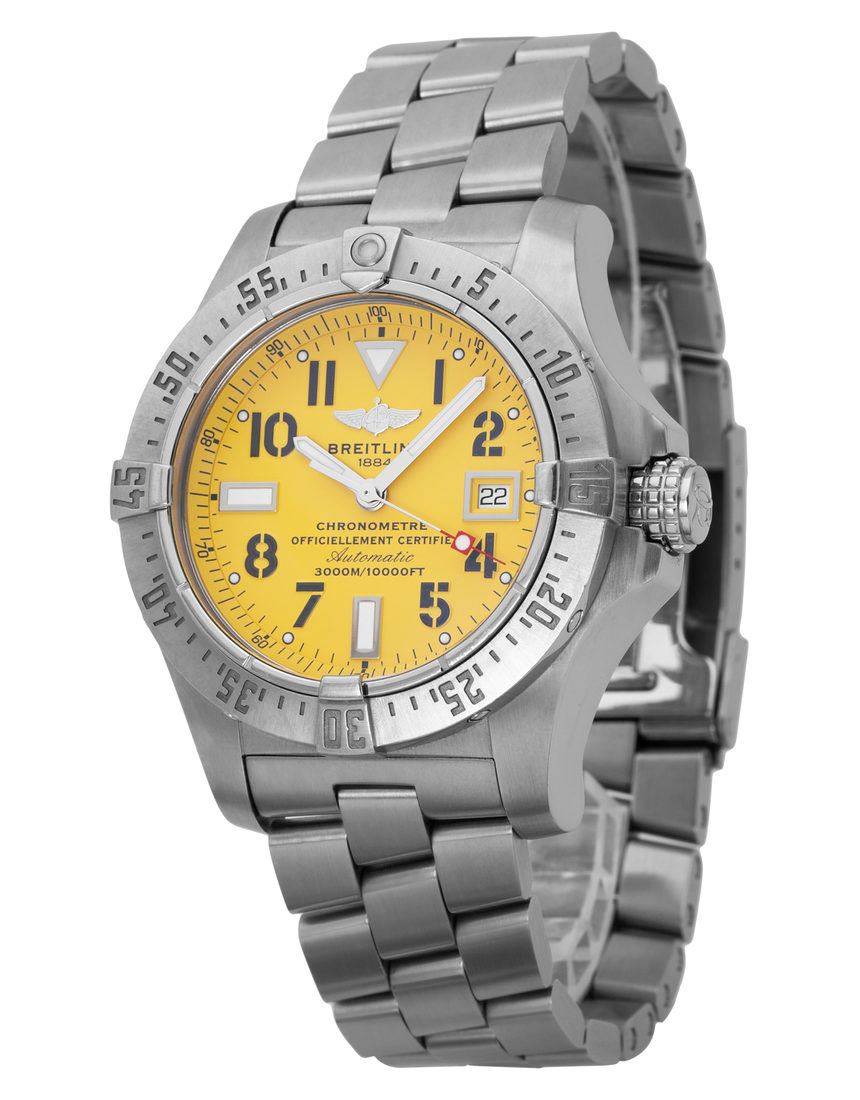 Breitling Avenger Seawolf A17330 - 45 mm Steel side