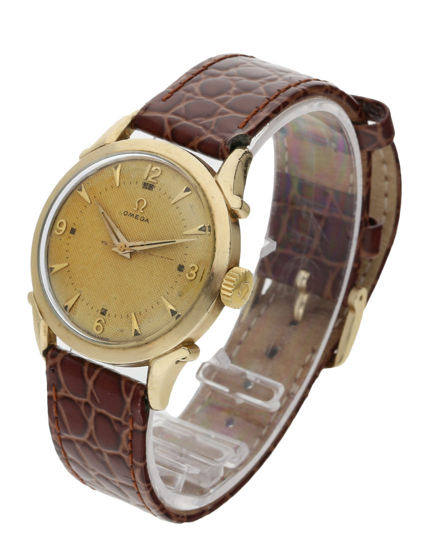 Omega Vintage 2620 - 38 mm Leather side