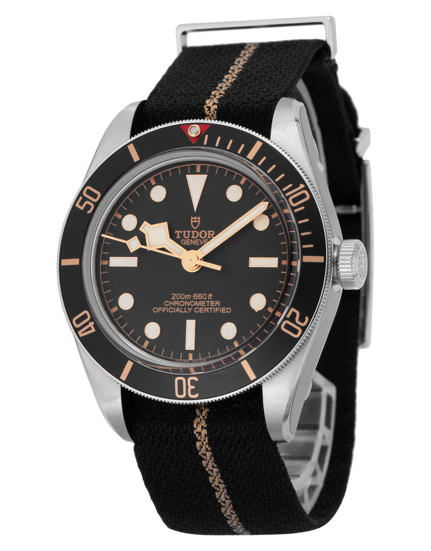 Tudor Black Bay Fifty-Eight 79030N - 39 mm Fabric side