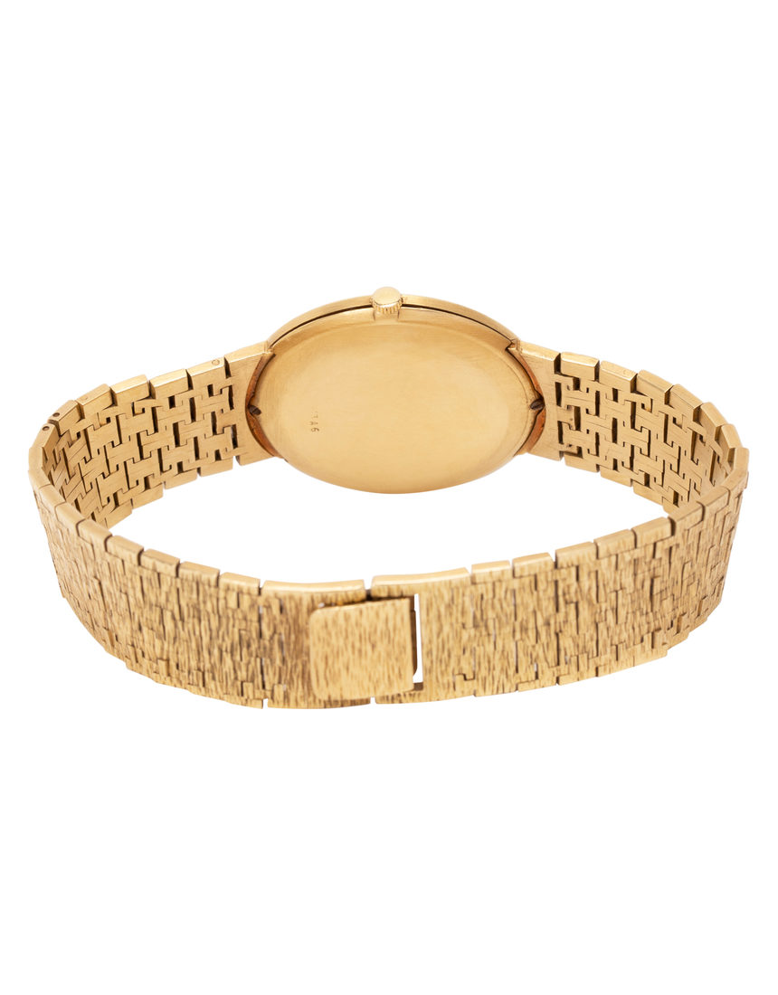 Piaget Vintage Manual Winding - 31 mm Yellow Gold