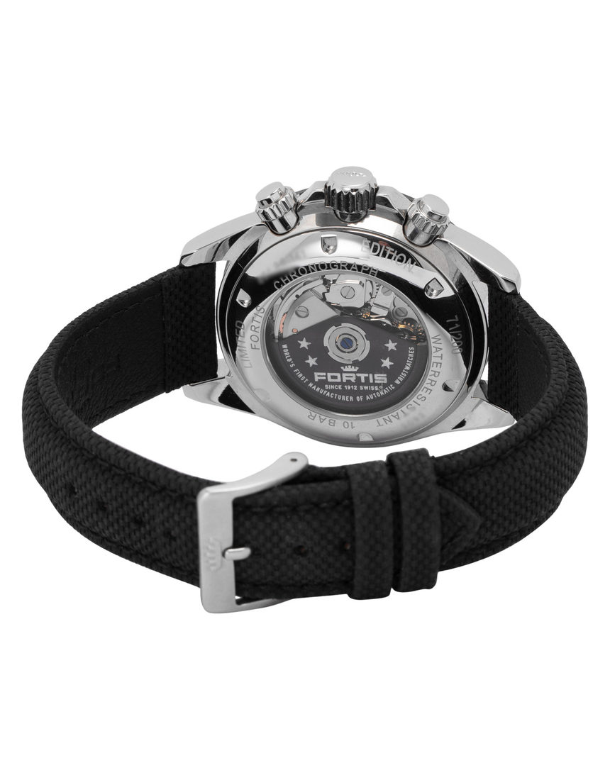Fortis Stratoliner 401.26.37 LP.10 - 42 mm Fabric