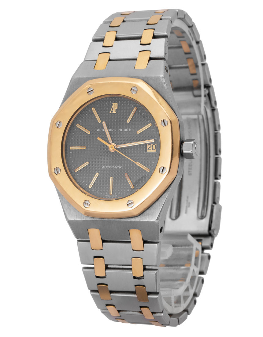 Audemars Piguet Royal Oak SA 4332 - 37 mm Steel side