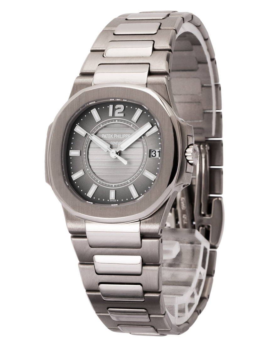 Patek Philippe Nautilus 7011/1G - 32 mm White Gold side