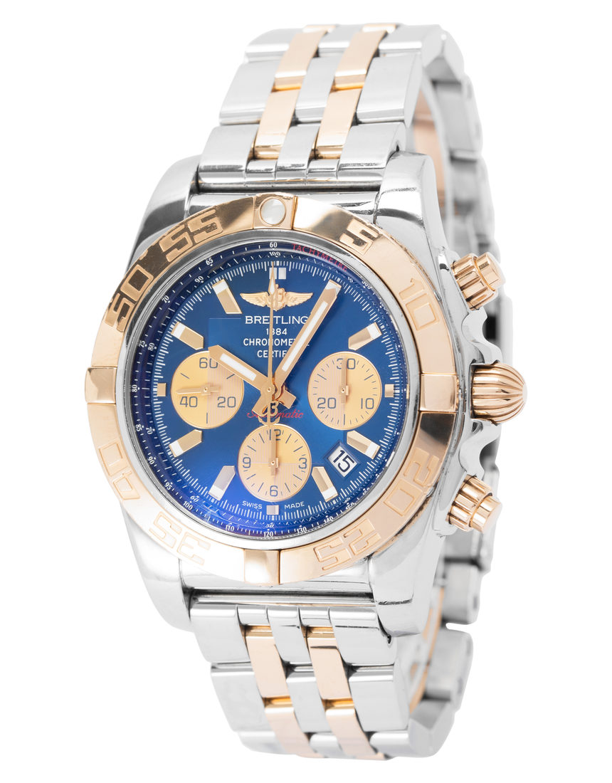 Breitling Chronomat 44 CB0110121C1C1 - 44 mm Steel side
