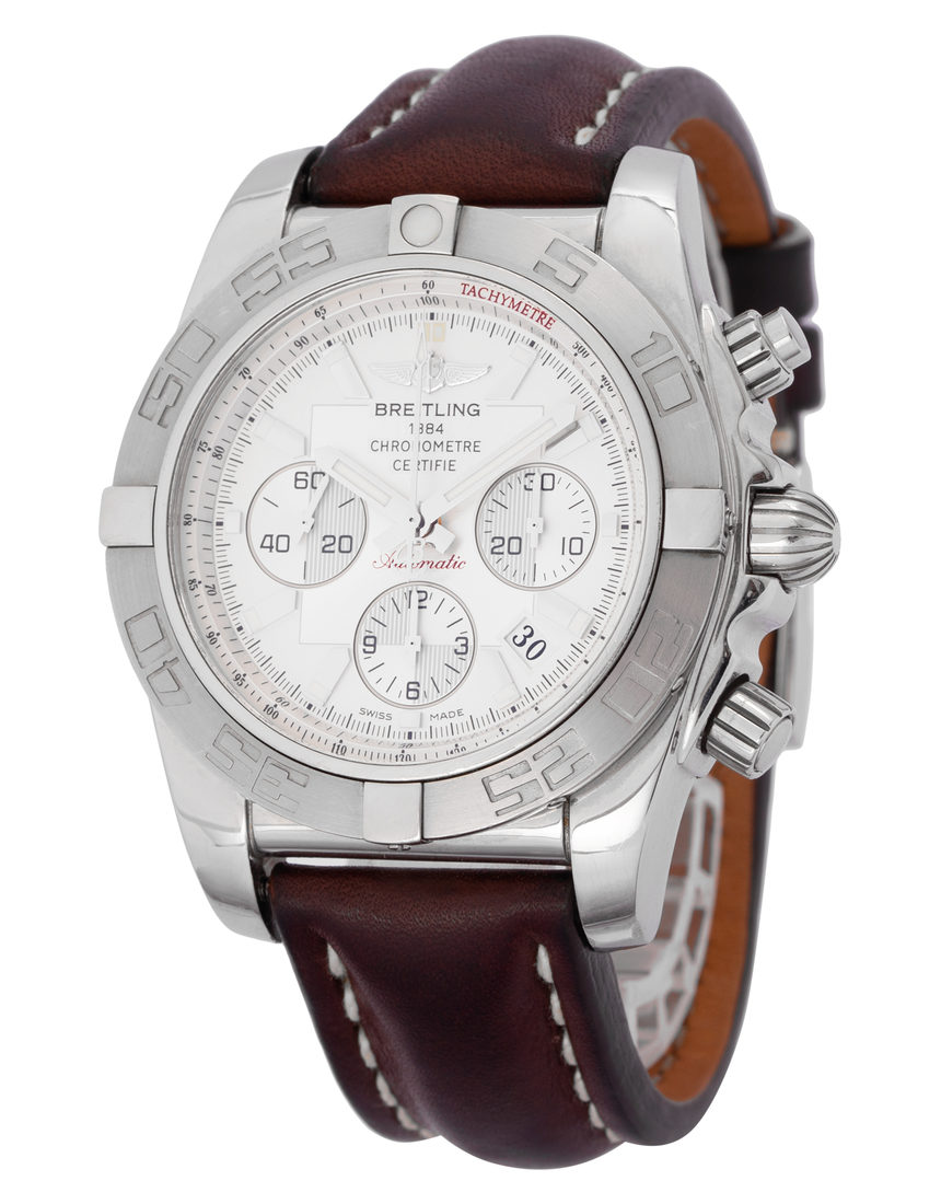 Breitling Chronomat 44 AB0110 - 43.5 mm Leather side