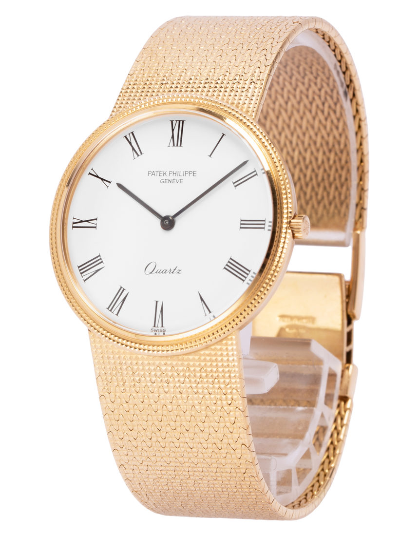 Patek Philippe Calatrava 3744/001 - 33 mm Yellow Gold side