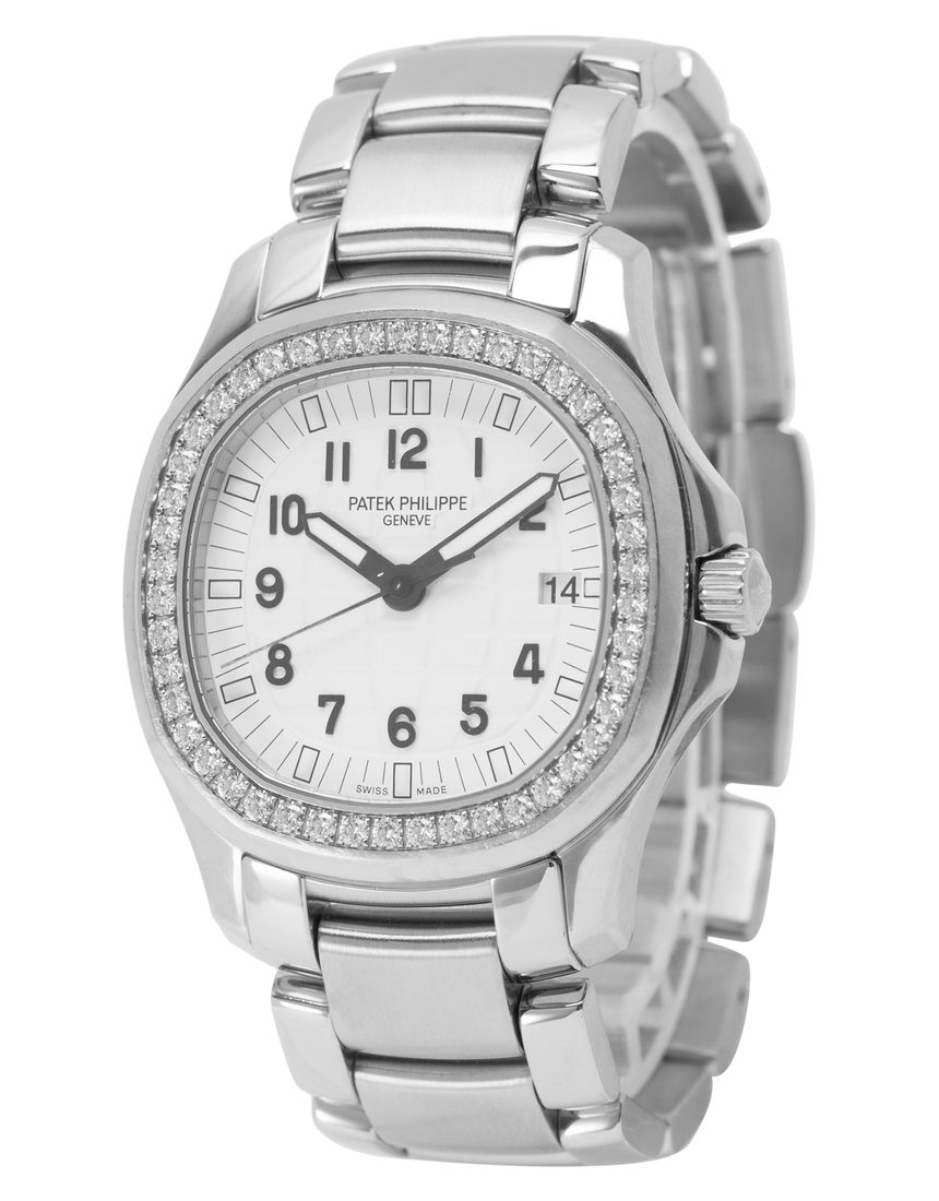 Patek Philippe Aquanaut 5087/1A - 35.2 mm Steel side